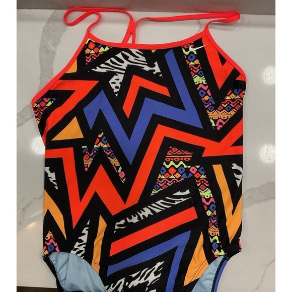 Nike One Piece Athletic Geometric Pattern Swimsuit Size 14 - Picture 3 of 7